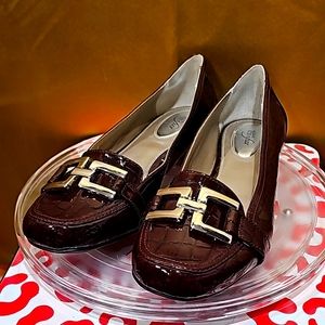 J alfani Step n Flex aligator redbrown cranberry crocodile flat New w/o tag